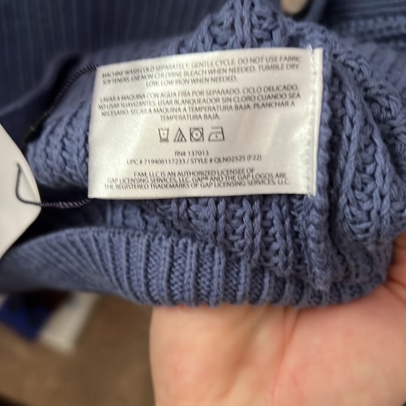 GAP 100% Cotten button up cardigan - Picture 4 of 7